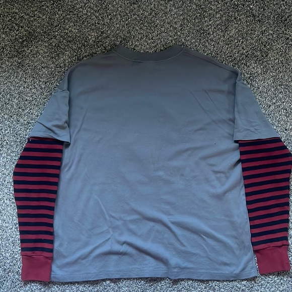 NWOT Layered Tee-Shirt - Picture 2 of 4